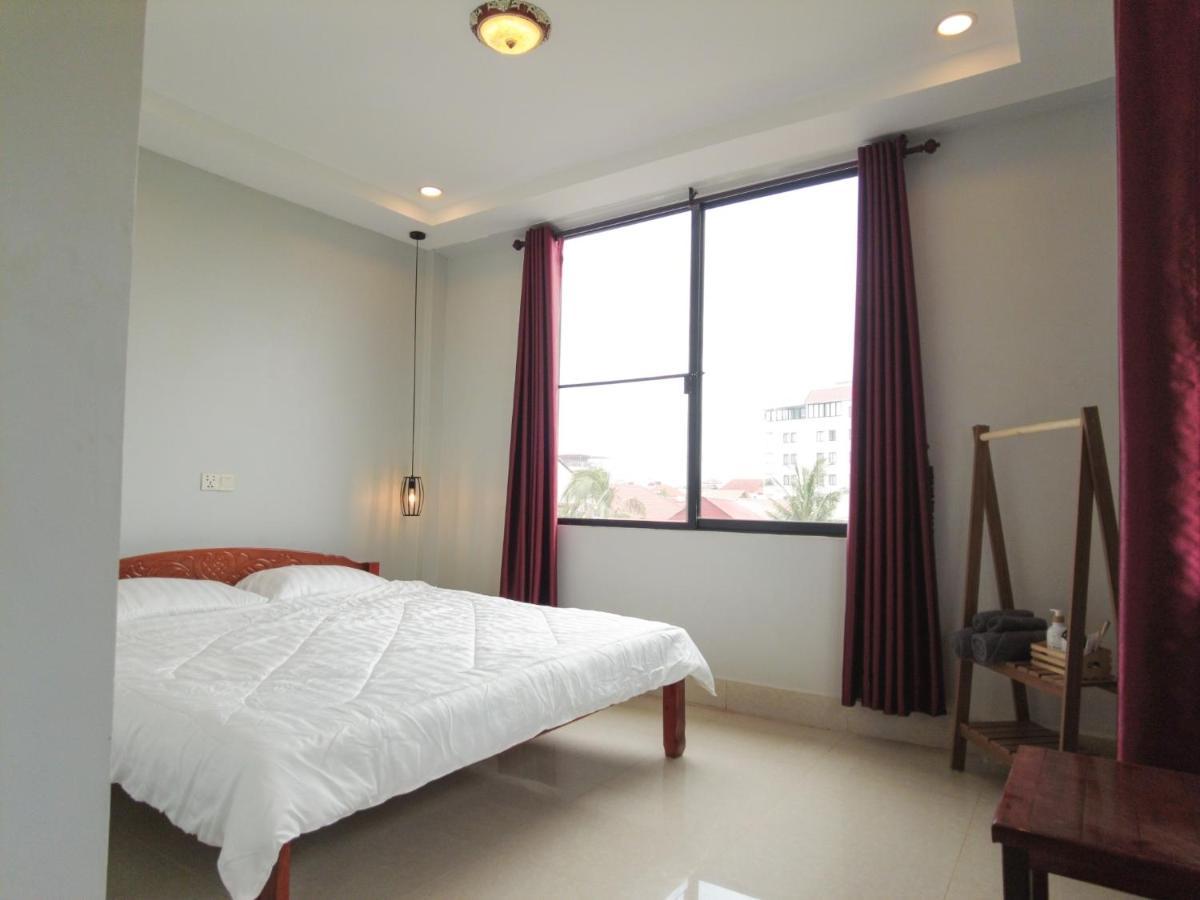 Pteas Kumae Hotel Siem Reap Buitenkant foto