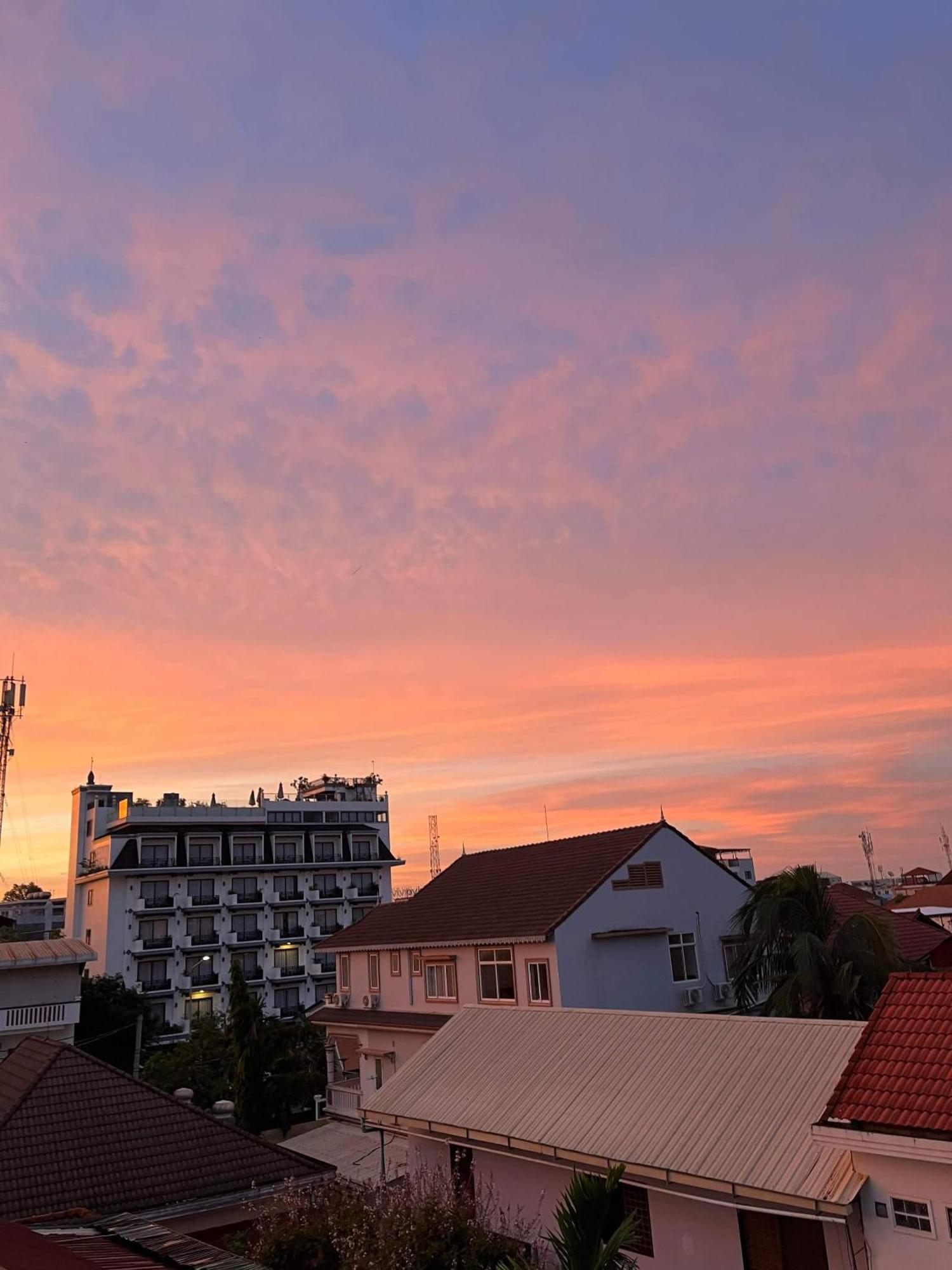 Pteas Kumae Hotel Siem Reap Buitenkant foto